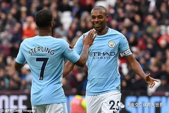  德布劳内助攻戴帽曼城轻取曼联继续领跑积分榜